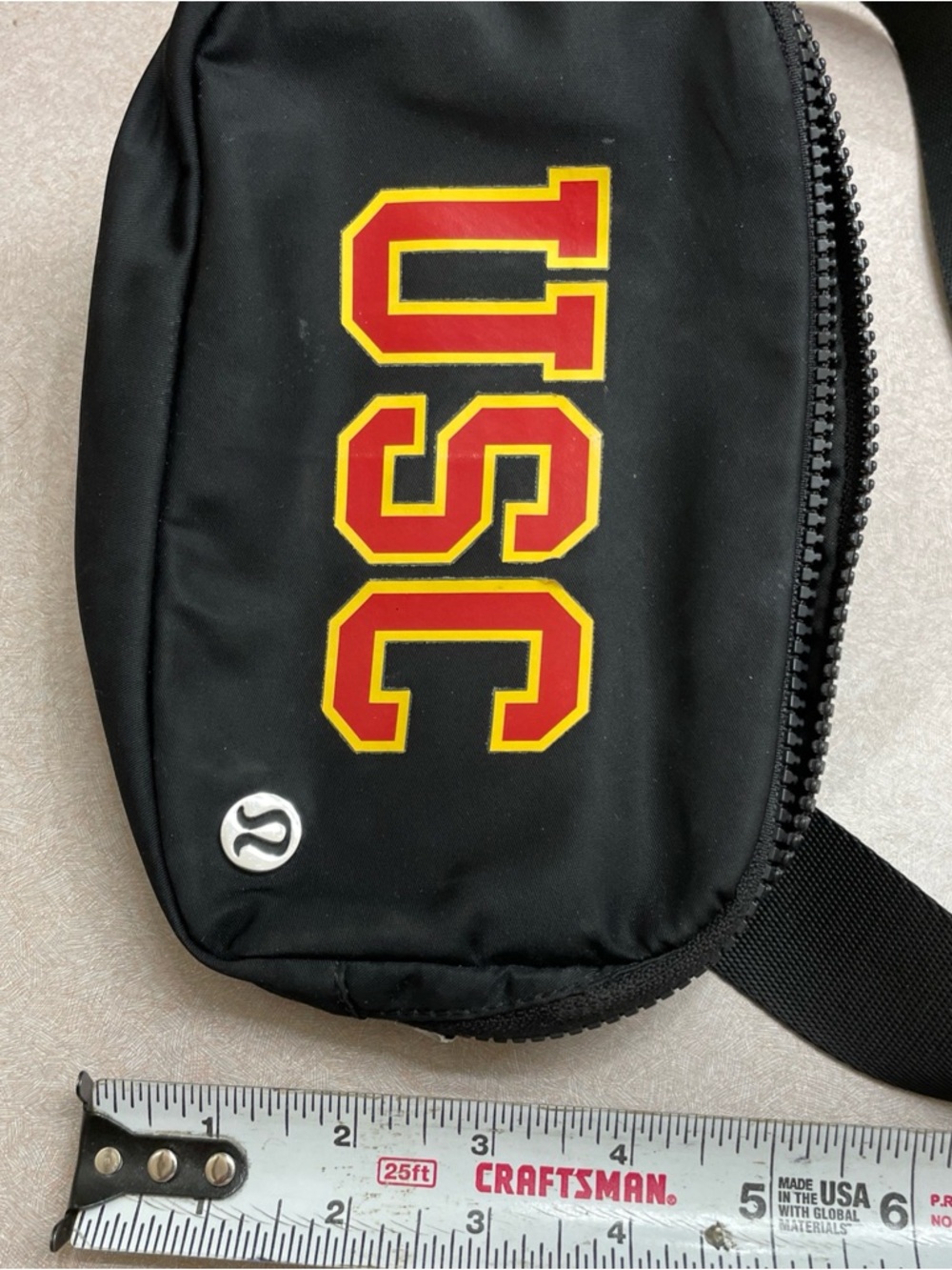 Lululemon USC Trojans Everywhere Belt Shoulder Waist Bag 1L Black Crossbody - Picture 6 of 6